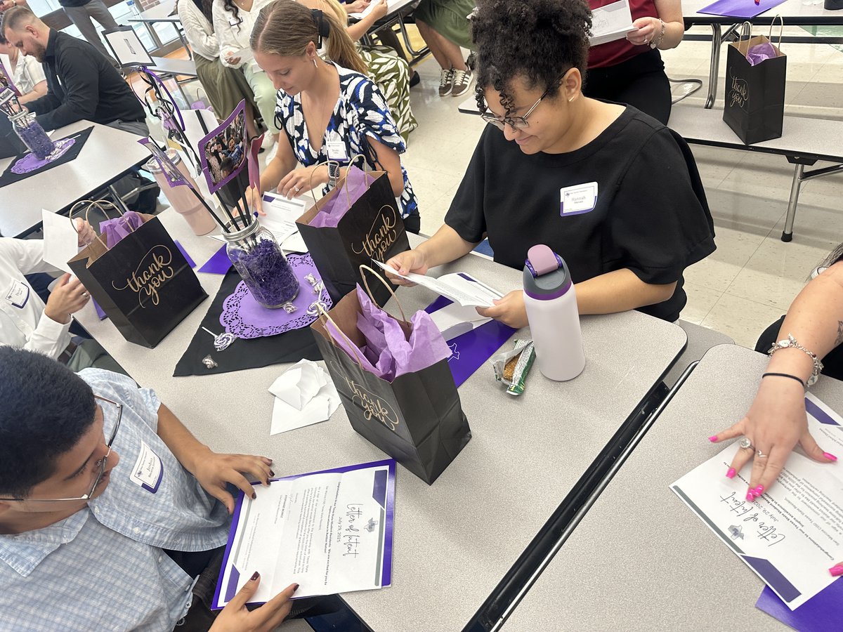 San Marcos High School (@smhs_smcisd) on Twitter photo Excited to welcome our new cohort of Texas State residents!
Through our continued partnership with <a href="/txst/">Texas State University</a>, these future educators will work alongside our staff for a full year of student teaching. Here’s to a great year of learning and growing—together!
#FutureEducators #SMCISD Excited to welcome our new cohort of Texas State residents!
Through our continued partnership with <a href="/txst/">Texas State University</a>, these future educators will work alongside our staff for a full year of student teaching. Here’s to a great year of learning and growing—together!
#FutureEducators #SMCISD