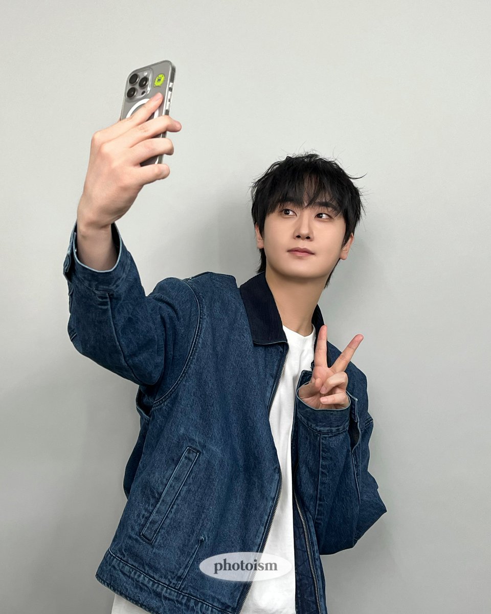 photoism_behind tweet picture