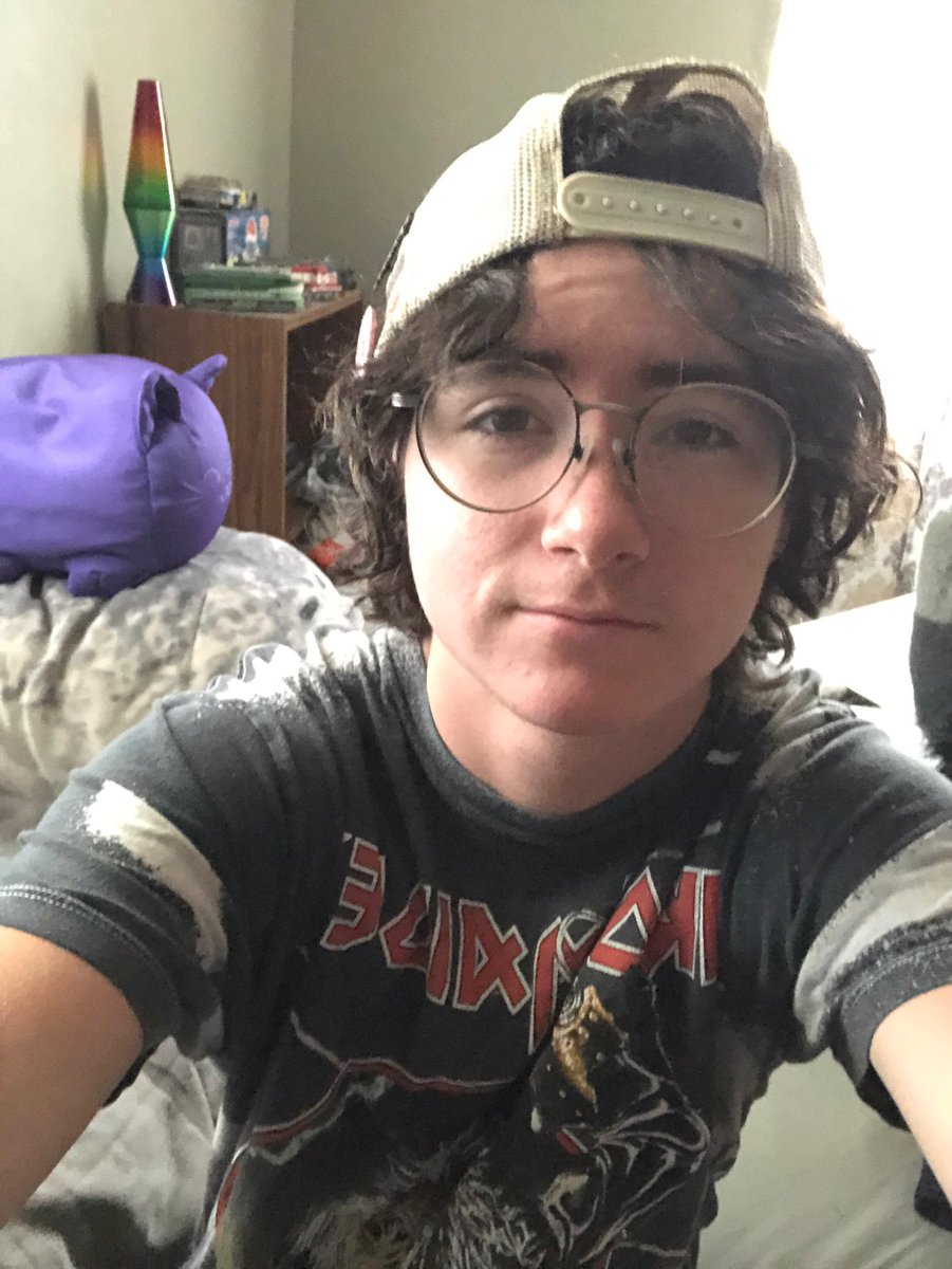 Suit VS Suiter 
Smh twink status rn