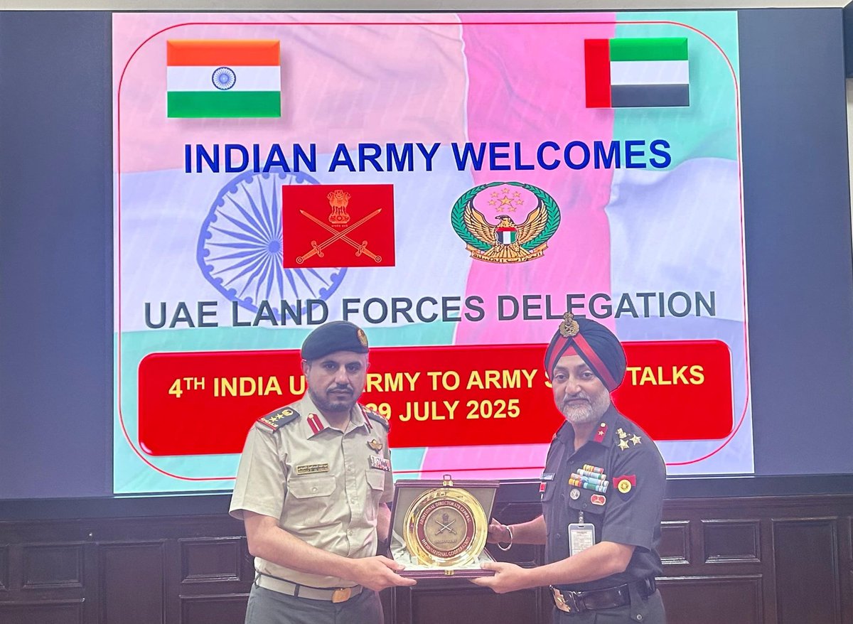 airnewsalerts's tweet photo. #DefenceCoperation
🇮🇳🤝🇦🇪
#IndianArmy and #UAE Land Forces held the 4th Army-to-Army Staff Talks yesterday in #NewDelhi. The discussions focused on deepening bilateral cooperation through joint exercises, expert-level exchanges and expanded training collaboration across diverse domains. New avenues for partnership in Explosive Ordnance Disposal (EOD), Urban Warfare and Unmanned Ground & Aerial Systems were also explored, reaffirming the commitment to shared security objectives and capability enhancement.
#IndiaUAEFriendship
@MEAIndia @DefenceMinIndia @SpokespersonMoD @PIB_India @modgovae