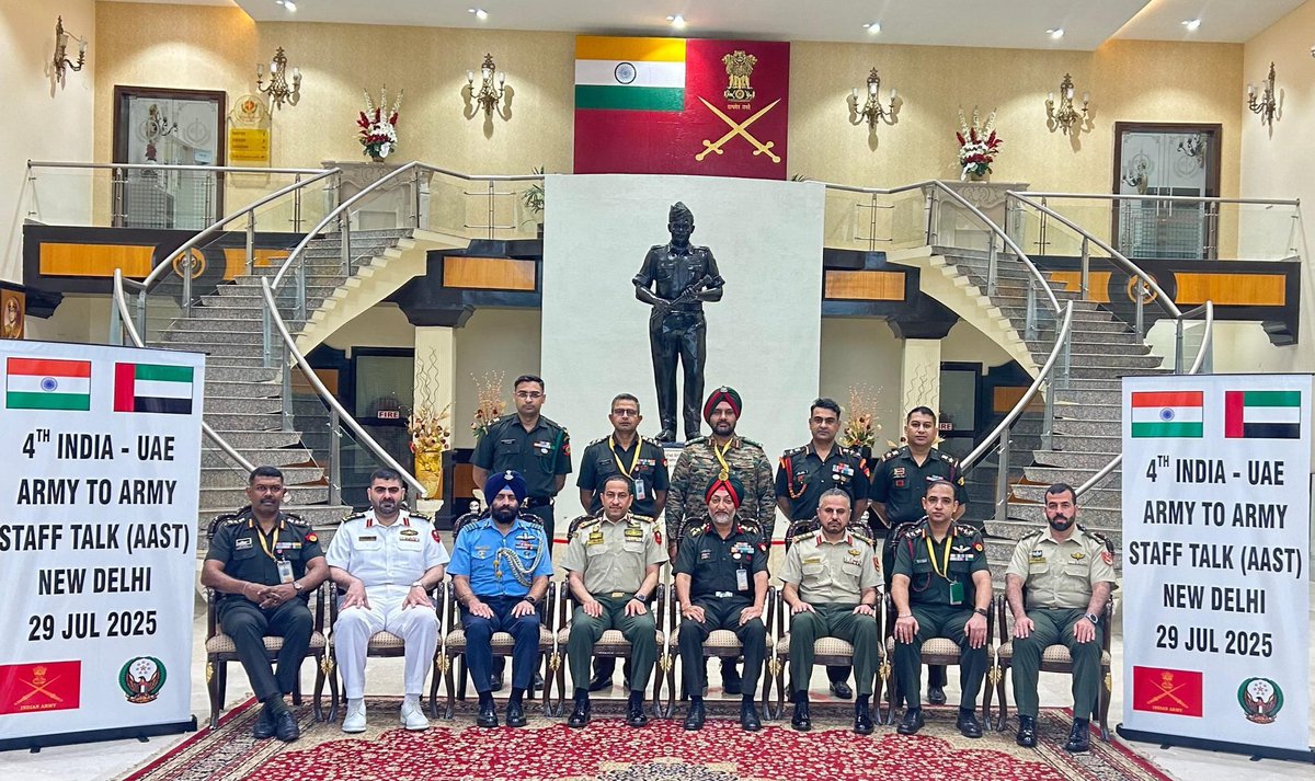 airnewsalerts's tweet photo. #DefenceCoperation
🇮🇳🤝🇦🇪
#IndianArmy and #UAE Land Forces held the 4th Army-to-Army Staff Talks yesterday in #NewDelhi. The discussions focused on deepening bilateral cooperation through joint exercises, expert-level exchanges and expanded training collaboration across diverse domains. New avenues for partnership in Explosive Ordnance Disposal (EOD), Urban Warfare and Unmanned Ground & Aerial Systems were also explored, reaffirming the commitment to shared security objectives and capability enhancement.
#IndiaUAEFriendship
@MEAIndia @DefenceMinIndia @SpokespersonMoD @PIB_India @modgovae