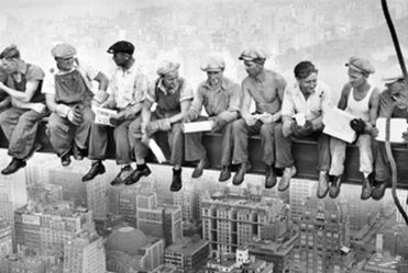 American's built New York City

Lets be truthful about this black myth going around.

White Irish Americans put those building up one by one.

Chinese Americans put those railroads up.

None the less they were all American's

Im tired of the historical lies