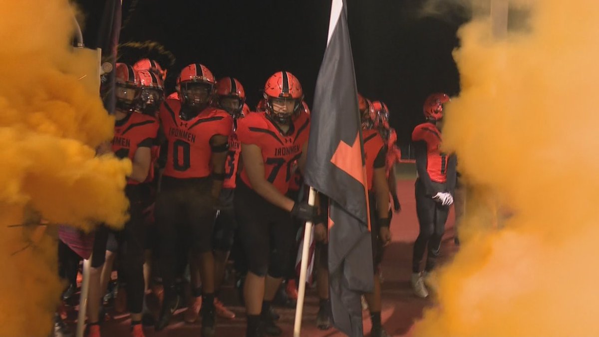 ONE MONTH until the Friday Night Lights go back on!