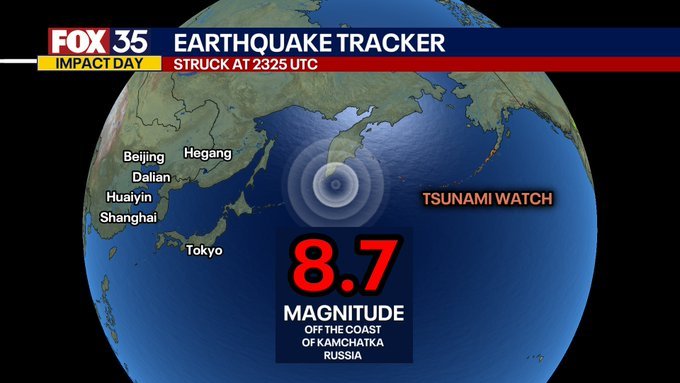 Pray for Hawaii 🙏😭

8.7 magnitude 

#earthquake #tsunami
#Tsunami