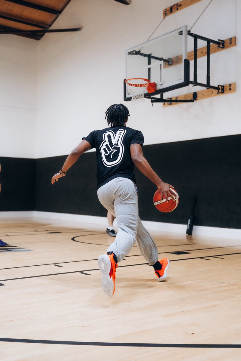 Seneca Knight tweet media