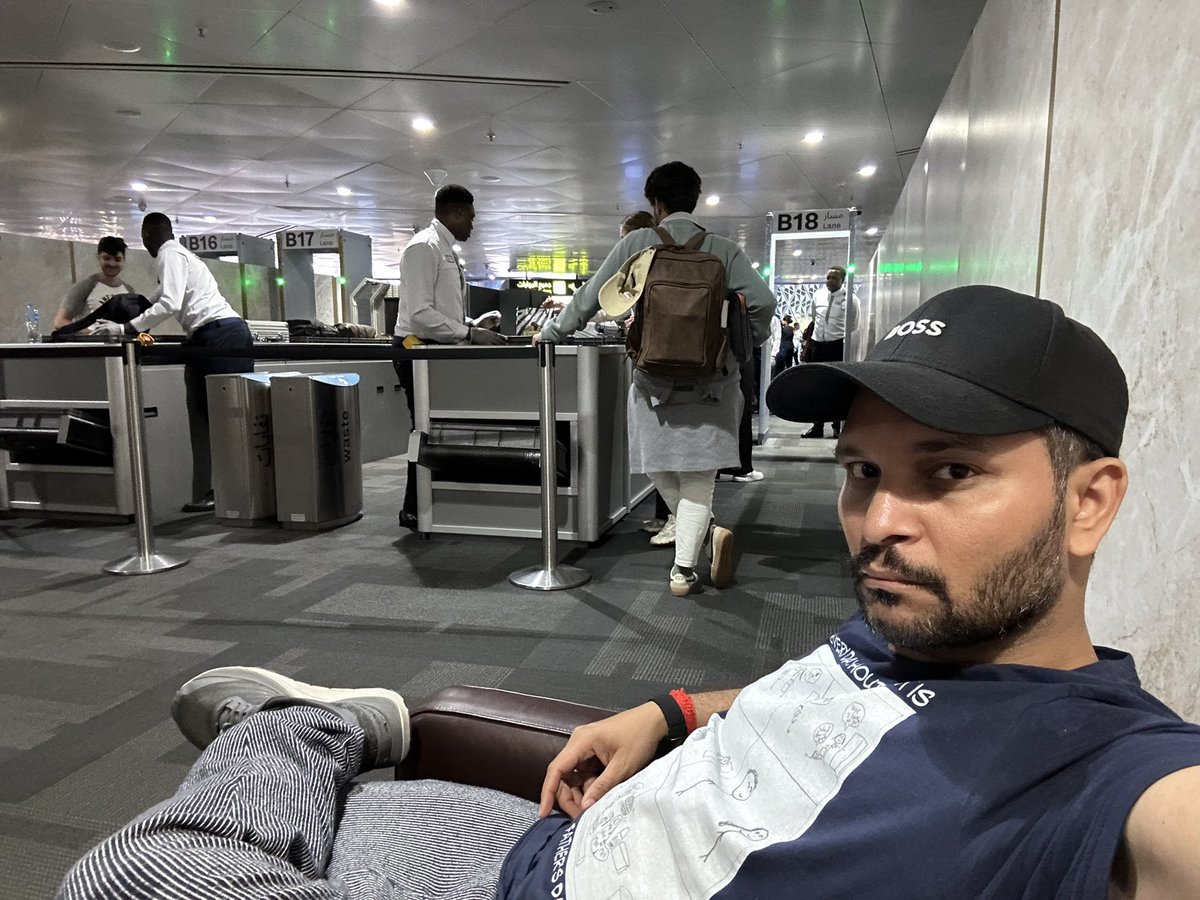 Art Shrian राहुल तिवारी tweet media