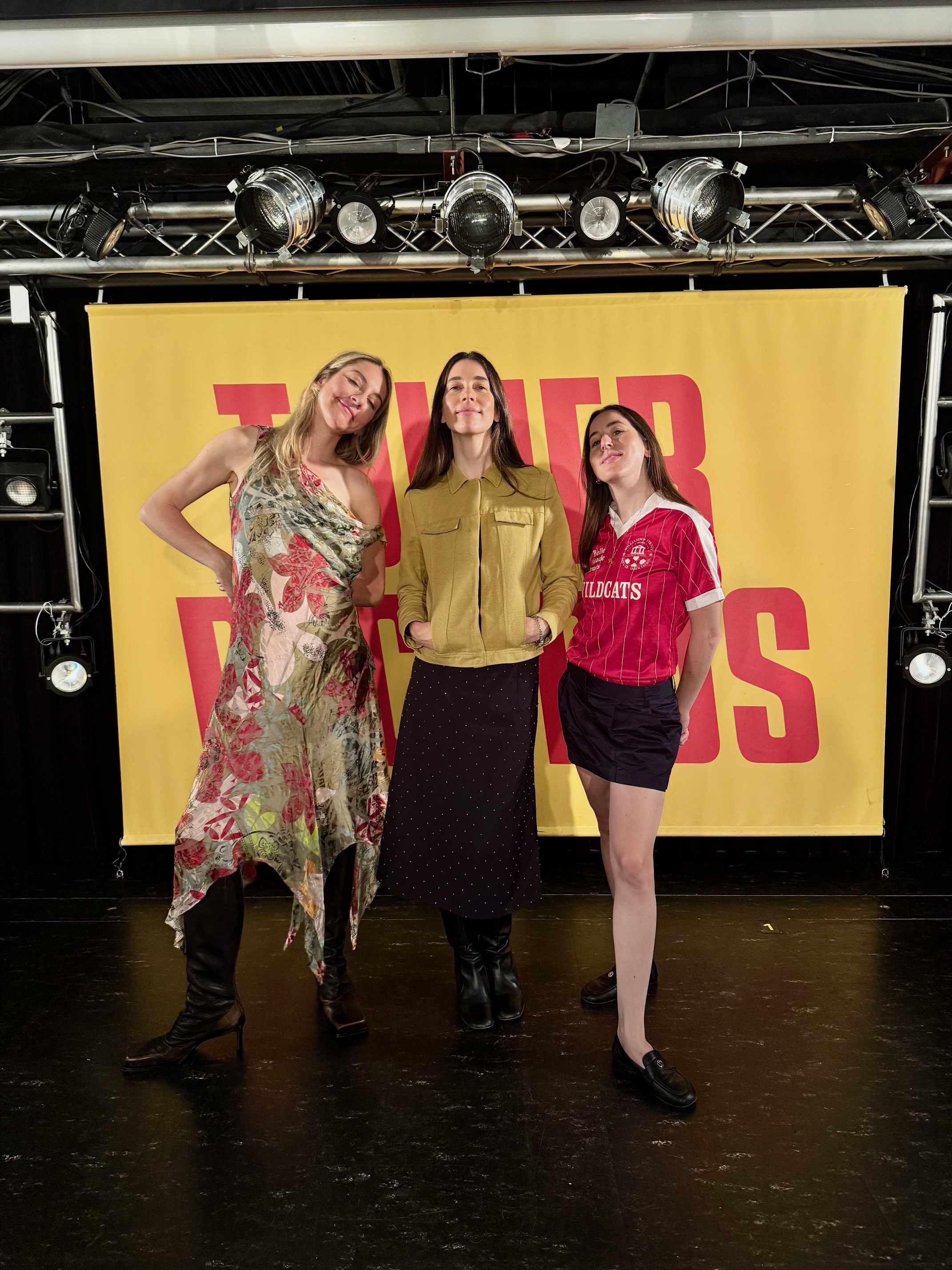 新品未開封　タワーレコード渋谷　サイン会特典付き　HAIM　I quit　ハイム タワーレコード渋谷店 on X: 