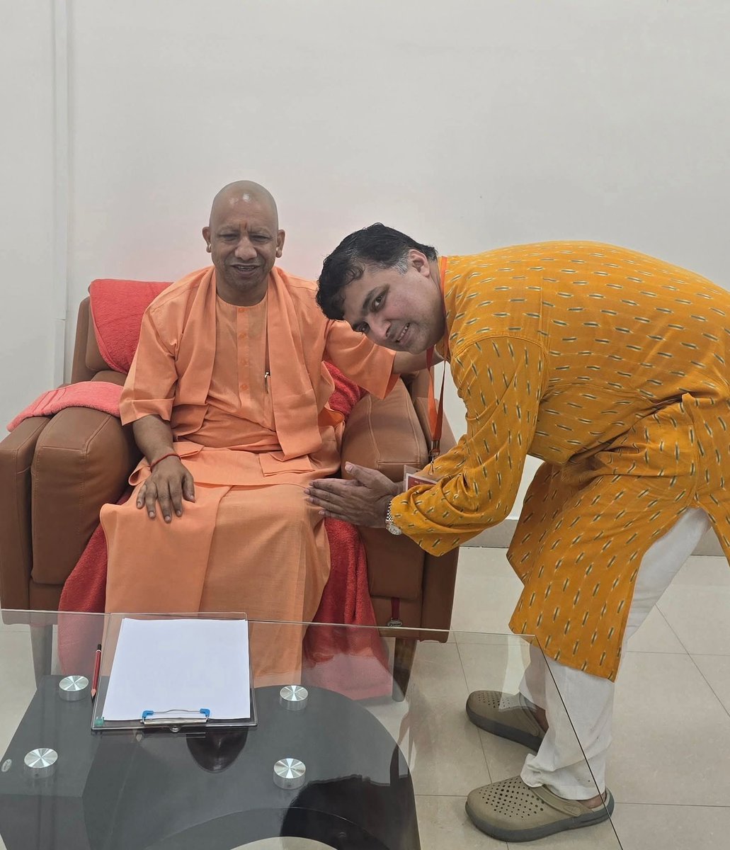 लोकप्रिय युवा प्रयागराज शहर उत्तरी प्रयागराज विधायक आदरणीय हर्ष वर्धन वाजपेयी जी को जन्मदिन की हार्दिक बधाई. ईश्वर की कृपा उनपर हमेशा बनी रहे 💐💐