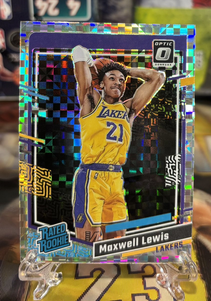 Austin_Smith83's tweet image. Ant GOLD Game Worn #d5/10 ($300)
💥 KABOOM 💥 ($400)
Wemby Blue White Hot /85 ($230)
Maxwell Checkeboard CASE HIT ($45)
All prices shipped BMWT
#thehobby #NbaCardsAddict