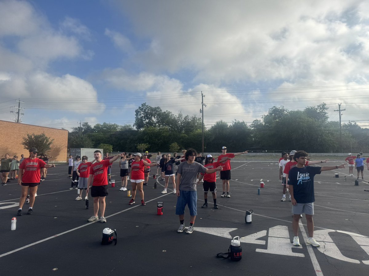 LEE Band (@leebandsa) on Twitter photo Band camp Day 2
Let’s go band! March,sleep, repeat!!! Band camp Day 2
Let’s go band! March,sleep, repeat!!!