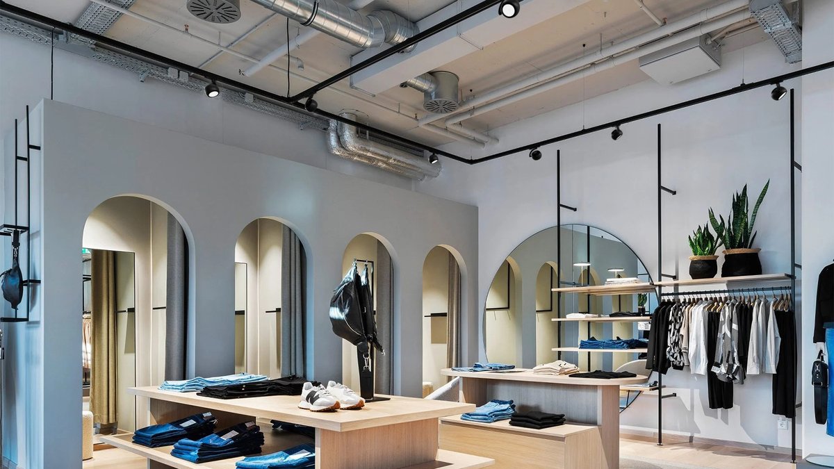 LiteHomeLED's tweet image. Illuminate Your Retail Space: Top Lighting Trends to Boost Sales and Enhance Customer Experience
litehomeled.com
#RetailLightingTrends #IlluminateToSell #RetailCustomerExperience #LightingForRetail 
#LightingTrends2025 #RetailDesignInspo