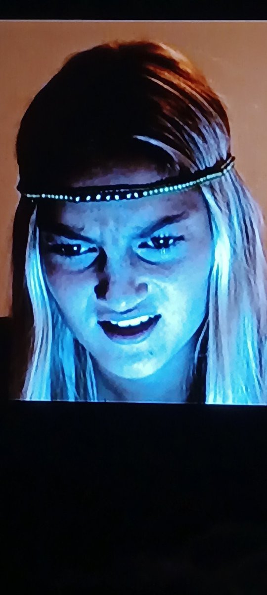 babyduckeyes's tweet image. Now watching Do Not Open on tubi.🖥🫠 #movies #tubi #DoNotOpen #tubi #HorrorFilms