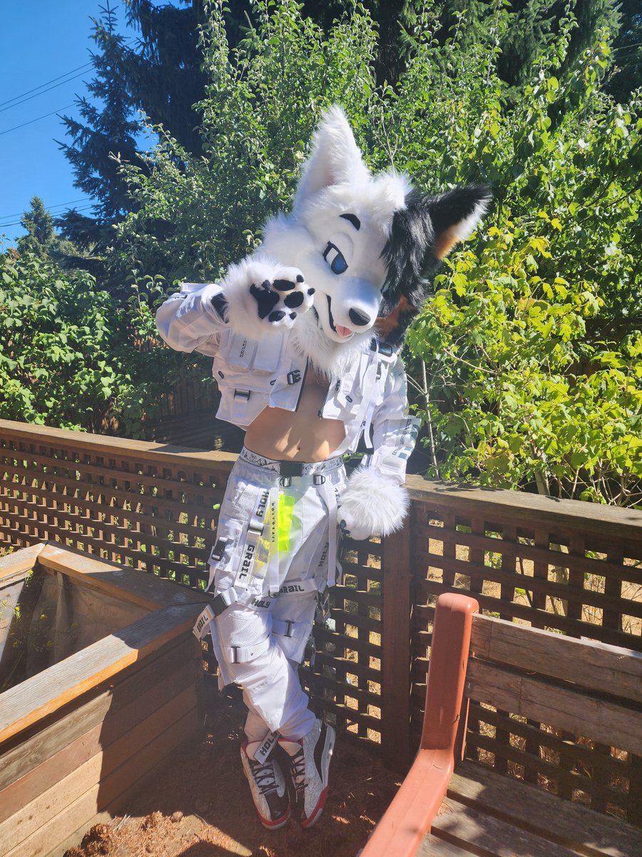 Straight outta Night City, Straight into your cookout.