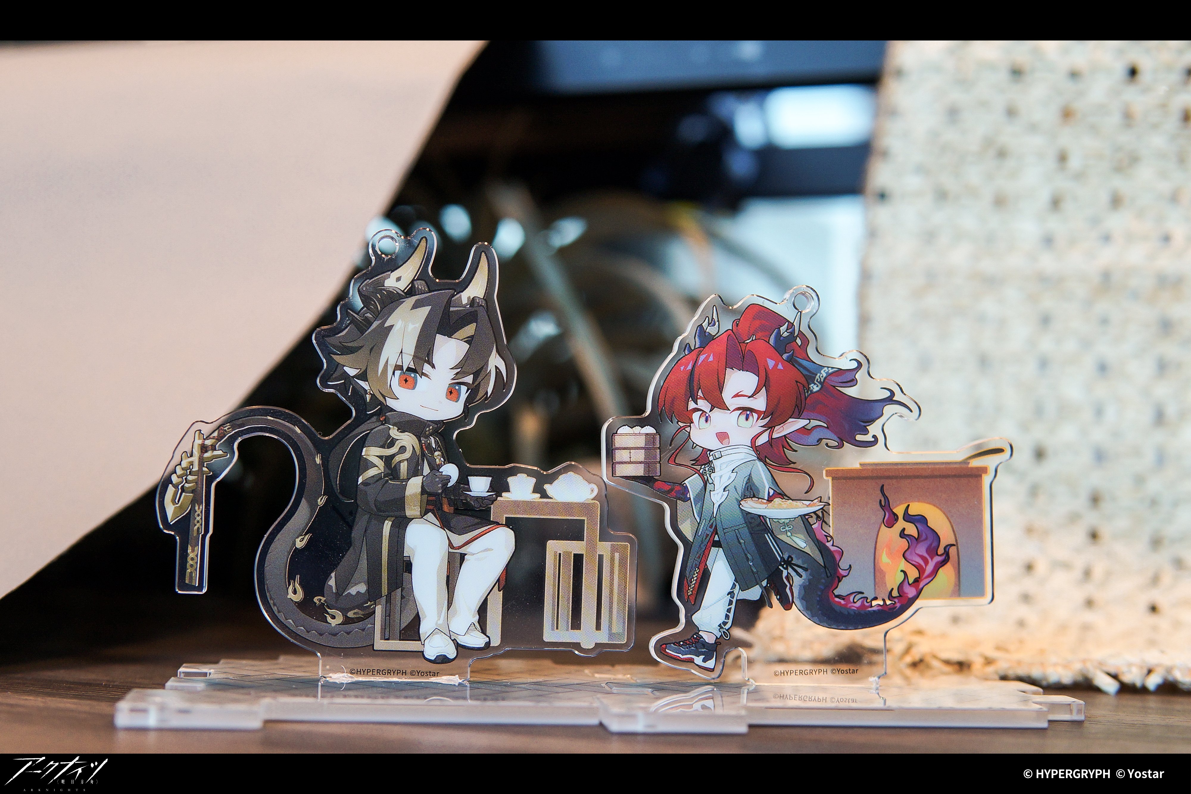 アークナイツ　『任務の合間は工房で』シリーズ　アクリルスタンド　まとめ売り Amazon.co.jp: アークナイツ アクリルスタンド 任務の合間は工房