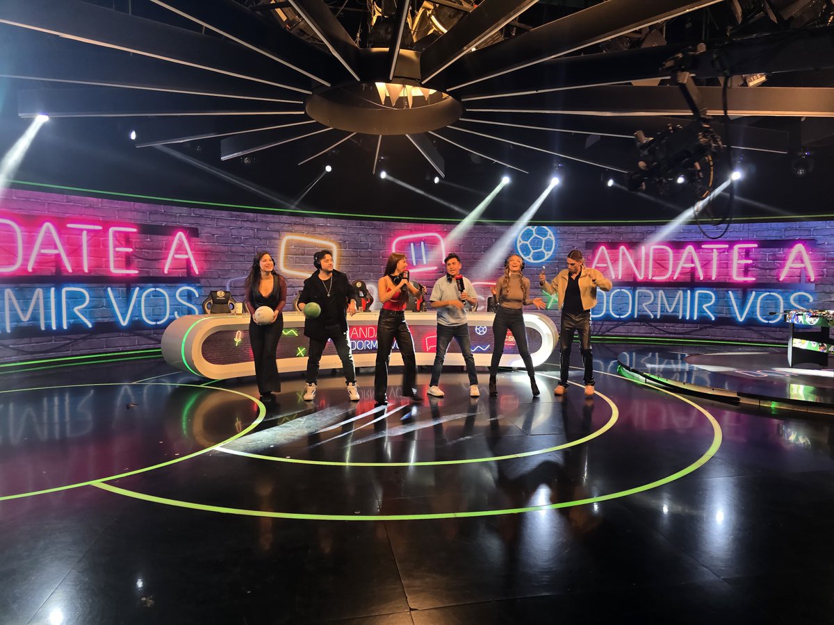 🔥 Ya empezó ANDATE A DORMIR VOS con la conducción de <a href="/HeberYbaez/">Heber Ybañez</a> <a href="/agustinape/">Agus Peñalva 🧉</a> <a href="/Martinducco/">Martín Ducco</a>  <a href="/AuroraLuna/">Aurora Luna</a> y <a href="/valloneromi/">Romina Vallone</a> 

📺 Hasta las 01.30 hs. por #C5N y en bit.ly/C5NENVIVO24HS