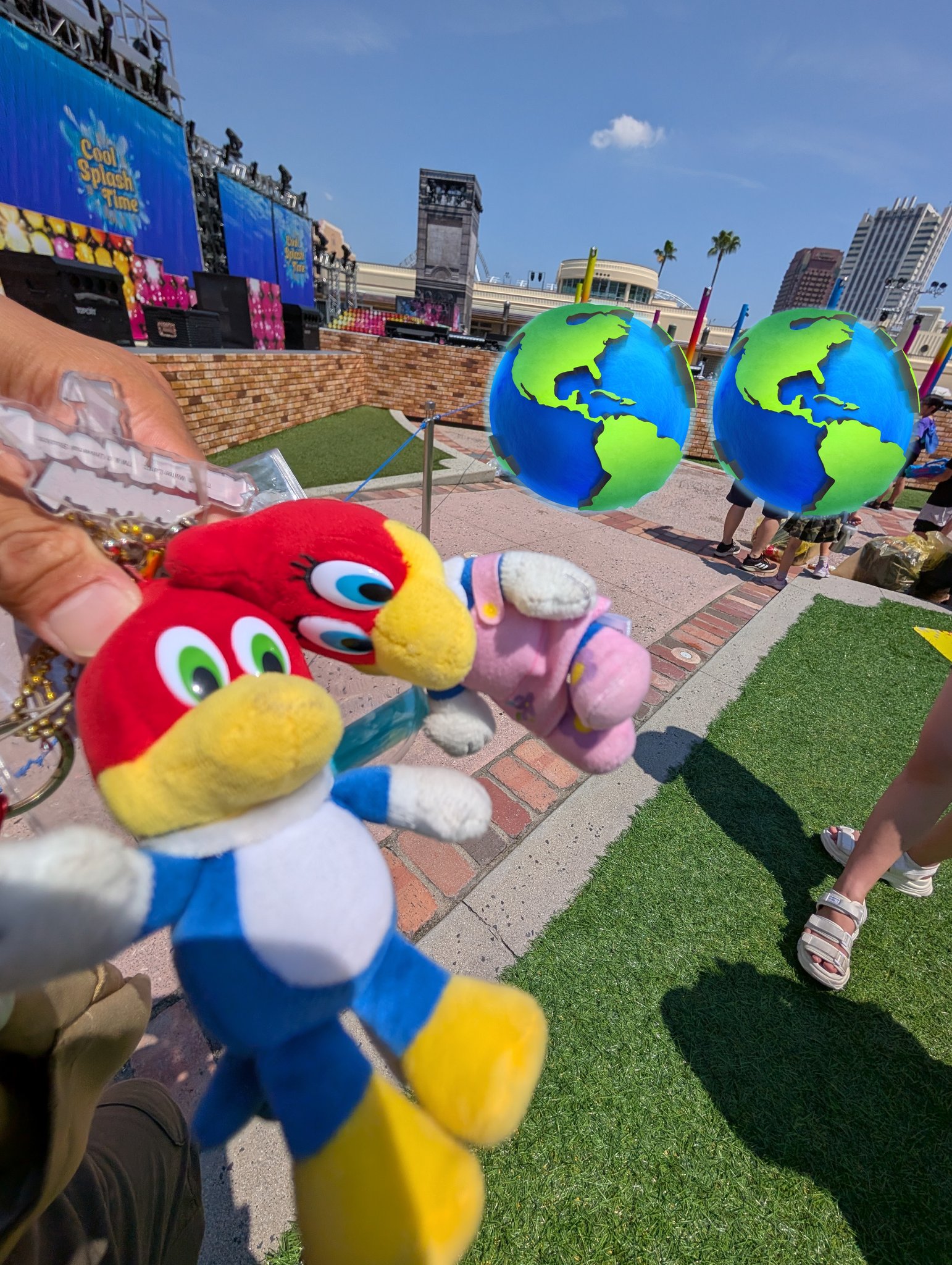 暗黒エンターテイメント けしごむごはん&ウェンディちゃん クリア/ピンク/緑/青 暗黒エンターテイメント×墓場の画廊】「けしごむごはん