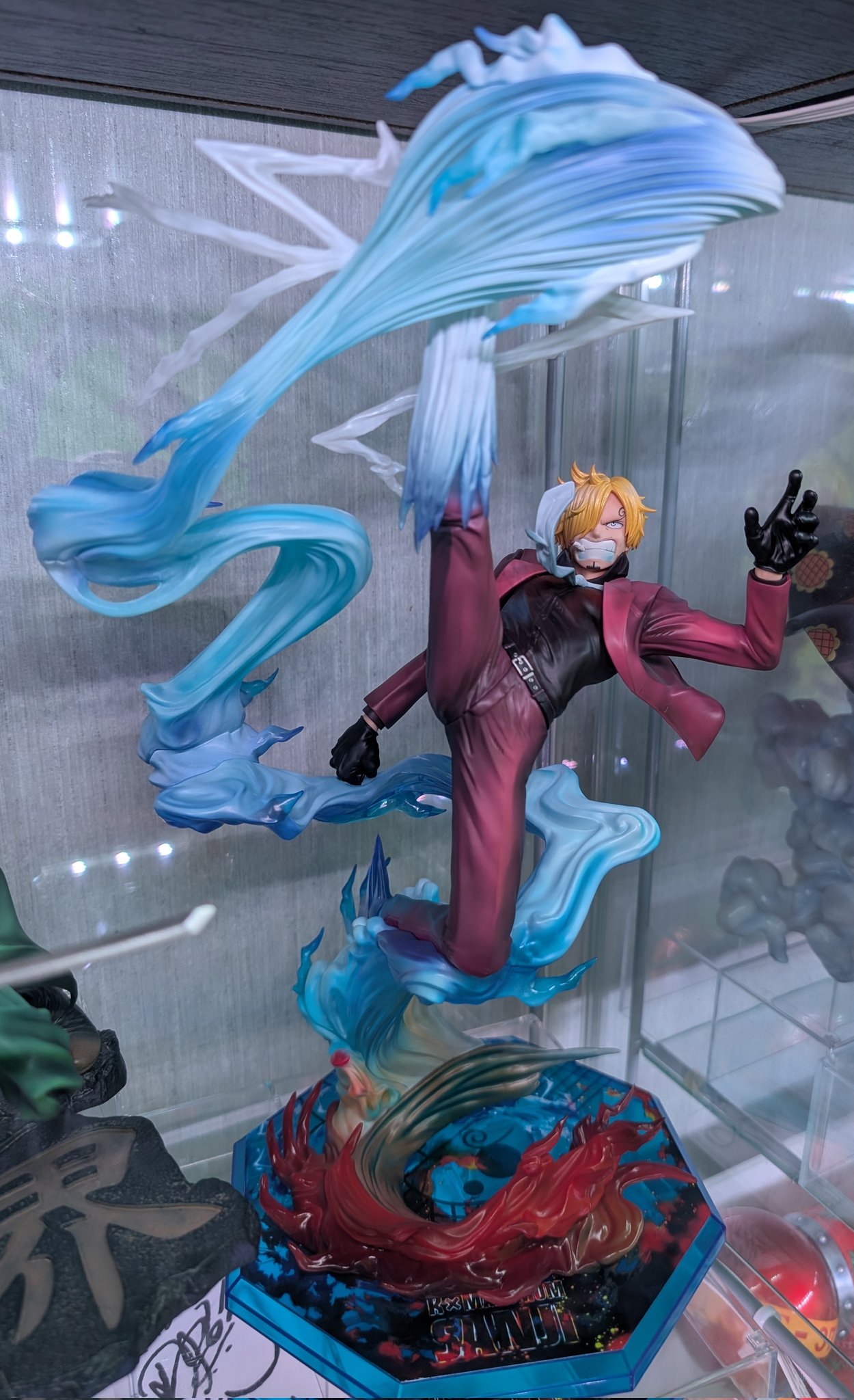 BLUE on X: 