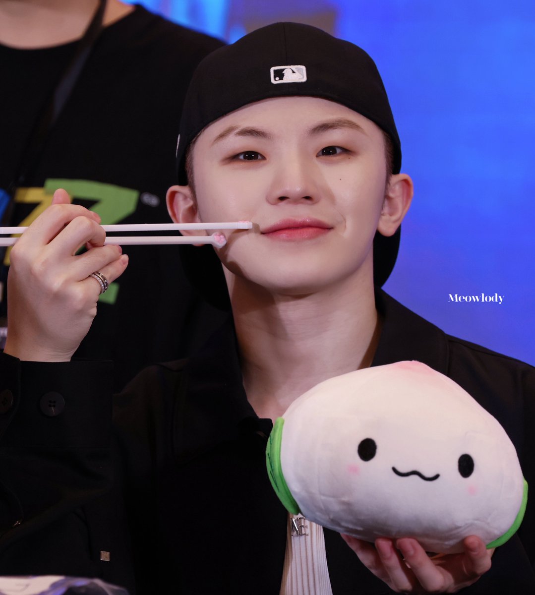 Meowlody🎶 tweet media