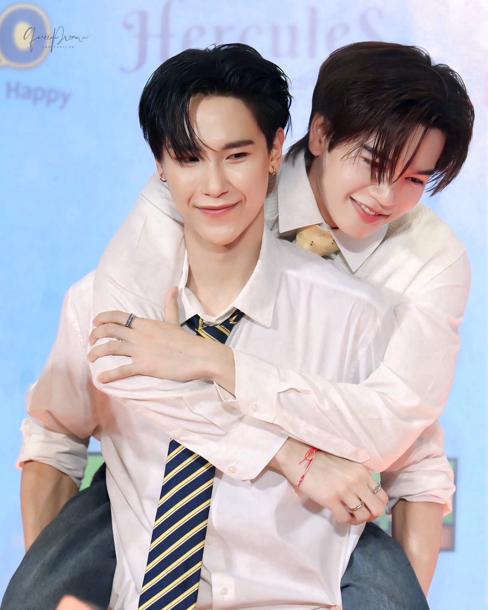 ❀ Pяёащ𝟏𝟒𝟑_𝐉𝐌 ✼ ☾ *༄ ❀ tweet media