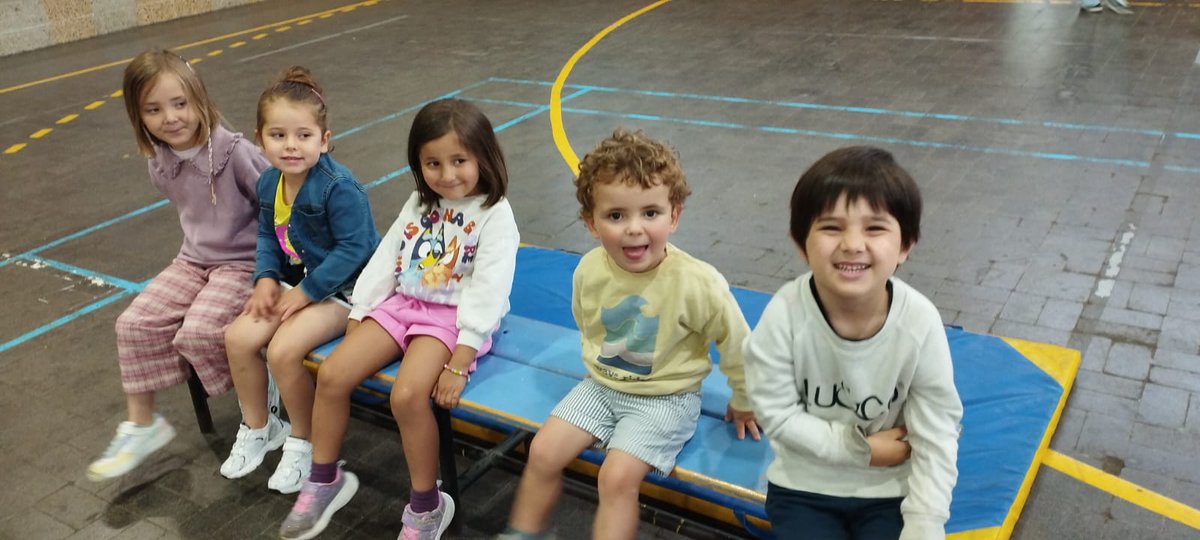 🎉 ¡Mañana terminamos el Campus con el corazón lleno!
Gracias a las familias por su confianza, a los peques por tanta alegría y a los monitores y coordinador por su entrega
Nos llevamos momentos inolvidables y valores que seguirán creciendo 🌟
#CampusVerano #Gracias #Oviedo