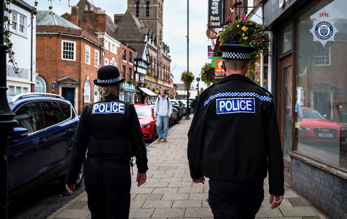 alderleyedge.com (@alderleyedgecom) on Twitter photo Crime falls 1% in Cheshire according to latest figures alderleyedge.com/news/article/2… Crime falls 1% in Cheshire according to latest figures alderleyedge.com/news/article/2…