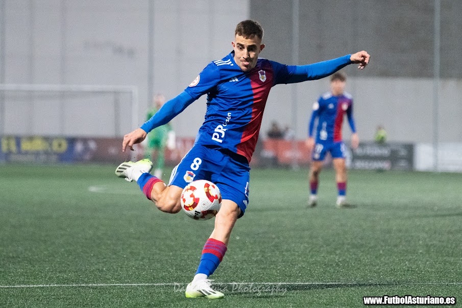 🎙️ Joselu Guerra en "La Pachanga" de <a href="/LosBuenosAlPrao/">Los Buenos Al Prao</a> 

"El mejor jugador a nivel regional y el mejor asturiano de la historia es Santi Cazorla"

"Si me tengo que quedar con un entrenador me quedo con Pablo Acebal"

"En Tercera era muy complicado visitar al Cova"