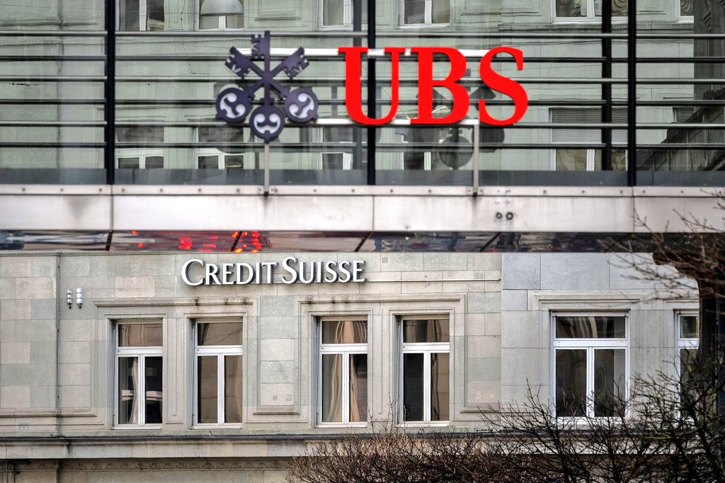 🚨 BREAKING : "UBS, il colosso bancario svizzero, registra un utile trimestrale superiore alle attese"