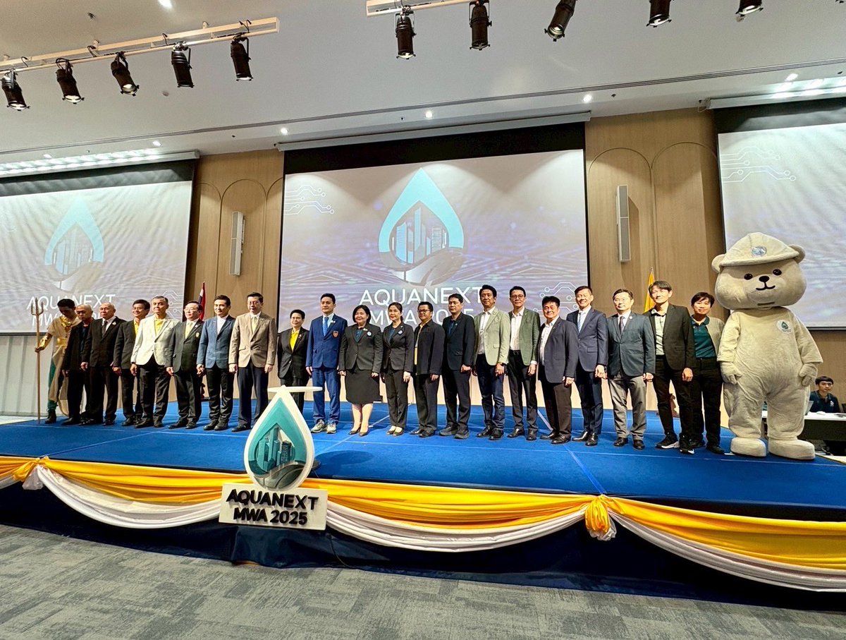mea_news's tweet photo. MEA ร่วมโชว์นวัตกรรมงานบริการในงานวันวิชาการ "AquaNext MWA 2025"
คลิก ▶️ https://t.co/kIUcdURz2u
#AquaNextMWA2025
#MEAxMWA #MEAei
#ChargeSurebyMEA #Powerlyze
#MEAUmbrellaAzimuth
#MEAeservice #การไฟฟ้านครหลวงในมือคุณ
#MEA #การไฟฟ้านครหลวง
#พลังงานเพื่อวิถีชีวิตเมืองมหานคร https://t.co/8kTpaqoqyT