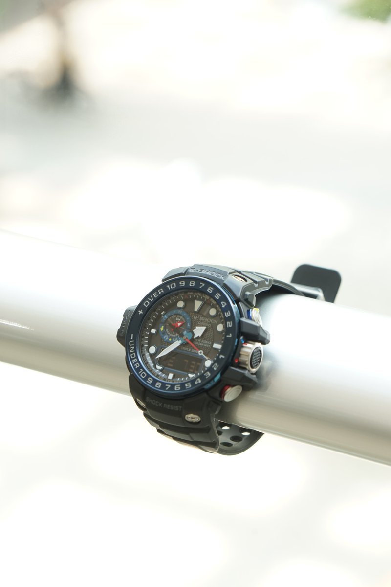 ISUZUGTime's tweet photo. https://t.co/CEHdKVEisq
🌊G-SHOCK GWN-1000B-1BJF変わらない良さがここにある✨️
どんなに時代が移り変わっても、本物のタフネスと機能美は色褪せない。過酷な自然に挑む男たちに選ばれ続ける本質的な魅力が、この1本に詰まっている👍️
#GSHOCK #GWN1000B1BJF #MasterofG #ガルフマスター https://t.co/izv4O8ngct