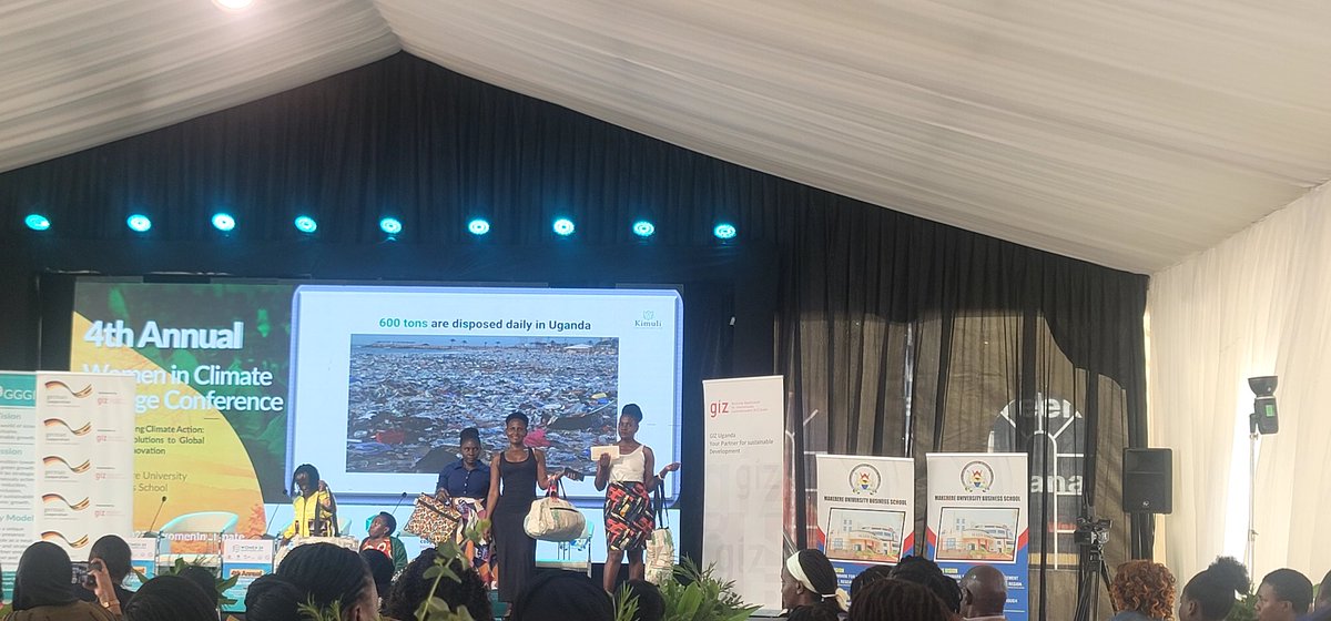 LikeIs21848's tweet photo. Women Leading Climate Action!  
 Our team proudly participated in the Women in Climate Change Conference at Makerere University Business School. As advocates for displaced communities, we know that women and girls are disproportionately affected by climate change.
@gggi_hq https://t.co/pfJqitwHOu