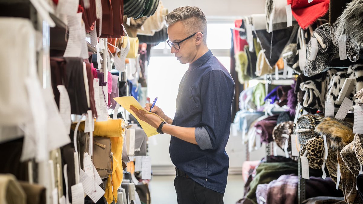 FIFO vs LIFO: Key differences, formulas and examples bit.ly/46vJPn8  #SageZA #FIFO #LIFO #differences #formulas #examples