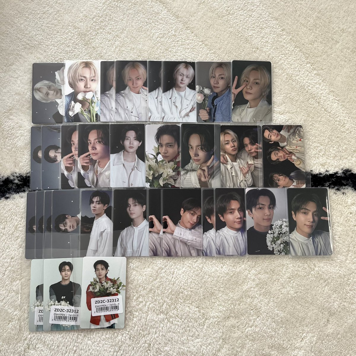 min_ami_suga's tweet photo. #enhypen交換  #enhypen買取
enhypen 宵 -YOI- トレカ 交換

譲：1~2枚目
求：未使用シリアル＞激求🦊＞求🦊＞無印🦊

☑纏めての交換優先
☑異種交換🉑
☑n:1🉑
☑過去トレカ検討致します😌💕

ソヌ未所持トレカなんでも検討致しますのでお気軽にお声掛けください🍀⟡.· https://t.co/OJWLRBrE8r