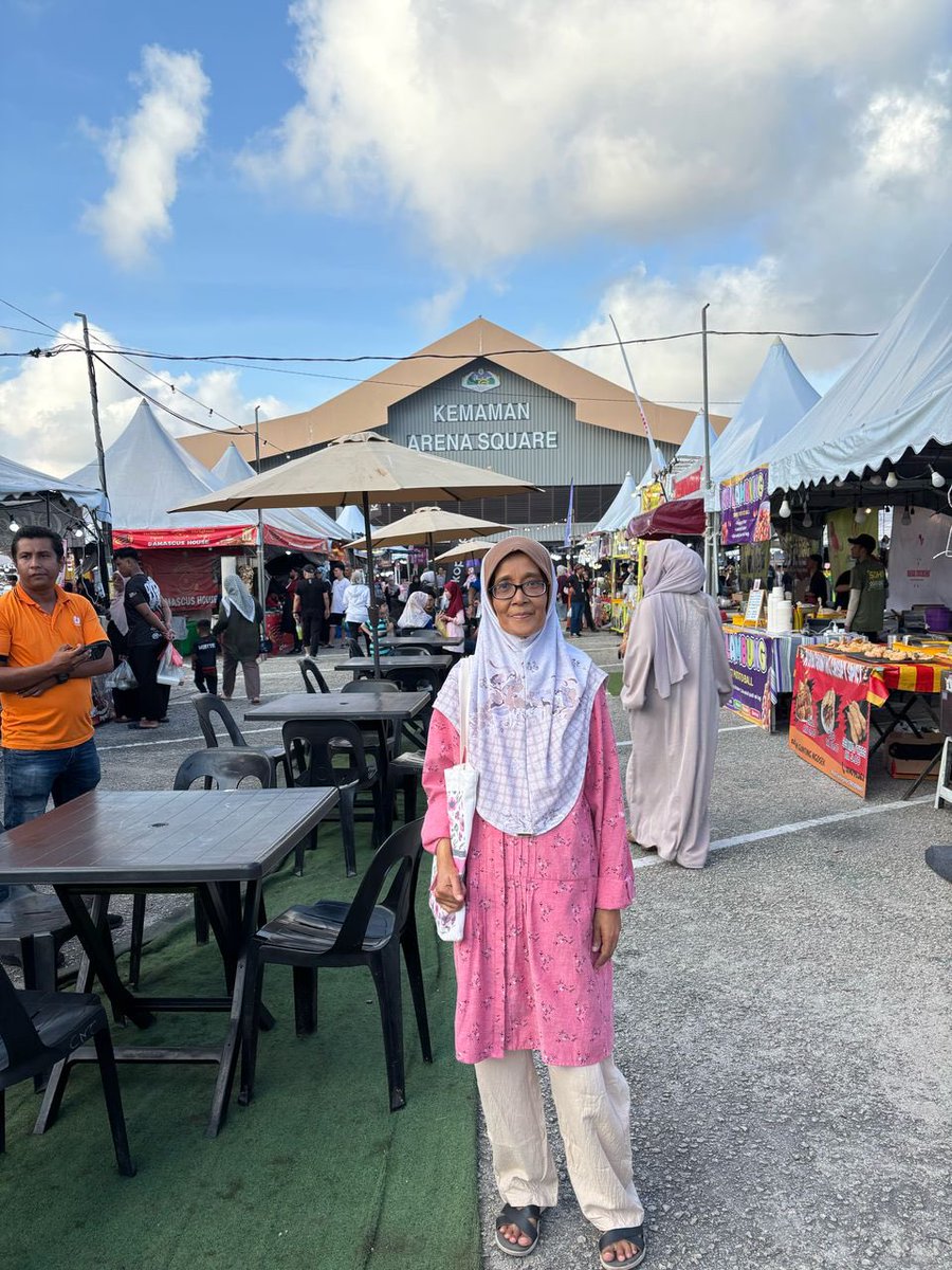 manggtodak's tweet photo. Terima kasih Allah bgi aku sorg mok yg sgt baik😭😭😭 al fatihah untuk ma, adik akan rindu sokmo ke ma, mitok maaf bnyk ii, tpi syukur boleh teman ma sapa akhir hayat🥹🥹🥹xdop dh hok akan nepon tiap hari pahni😭😭😭 https://t.co/Di5IwgSBVt