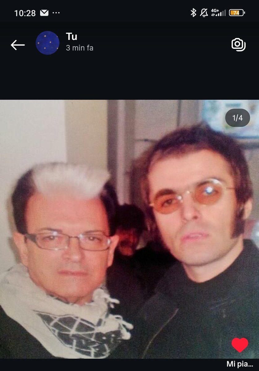 etrangesfleurs's tweet photo. Foto più bella non esiste 
Migliore foto possibile da postare con io e chi https://t.co/mmdlBfyDQx