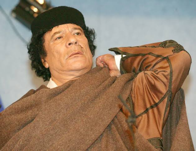 اللهم اغفر لوالدي وأرحمه وأسكنه الفردوس الأعلى ، والدي مقتله كان مثل مقتل الخليفة عثمان بن عفان رضي الله عنه وكمقتل الحسين بن علي رضي الله عنهما وكمقتل عبدالله بن الزبير رضي الله عنهما