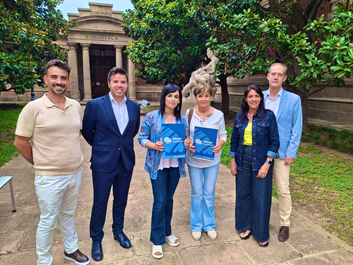 Aliança Catalana (@catalunyaac) on Twitter photo Conxita Iglesias, regidora independent de Sant Feliu de Buixalleu, comarca de la Selva, s'incorpora al projecte d’<a href="/CatalunyaAC/">Aliança Catalana</a> amb la signatura d’un conveni de col·laboració.
Continuem estenent-nos arreu del territori per construir una Catalunya forta, lliure i sobirana Conxita Iglesias, regidora independent de Sant Feliu de Buixalleu, comarca de la Selva, s'incorpora al projecte d’<a href="/CatalunyaAC/">Aliança Catalana</a> amb la signatura d’un conveni de col·laboració.
Continuem estenent-nos arreu del territori per construir una Catalunya forta, lliure i sobirana