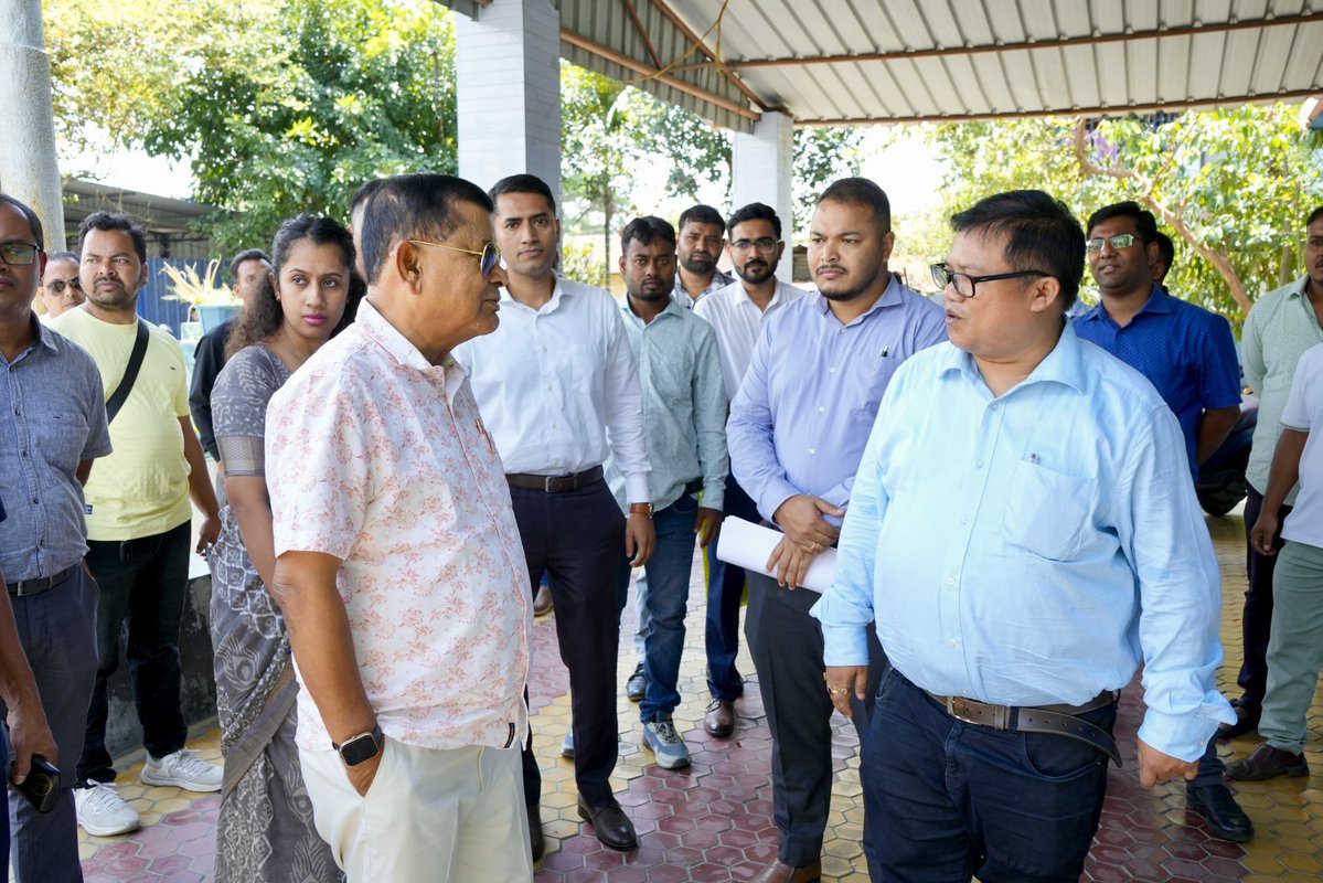 Prasanta Phukan (@pras21758phukan) on Twitter photo Visited the office of APDCL, Jalukbari and held discussions with the Chief Executive Officer and other officials of Guwahati Electrical Circle-I.Reviewed ongoing projects and emphasized efficient service delivery and uninterrupted power supply for the people.
<a href="/himantabiswa/">Himanta Biswa Sarma</a> Visited the office of APDCL, Jalukbari and held discussions with the Chief Executive Officer and other officials of Guwahati Electrical Circle-I.Reviewed ongoing projects and emphasized efficient service delivery and uninterrupted power supply for the people.
<a href="/himantabiswa/">Himanta Biswa Sarma</a>