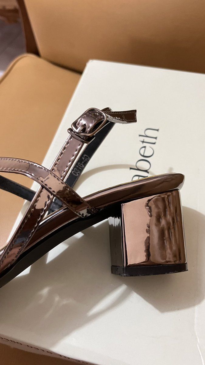 Revina Sofia tweet media