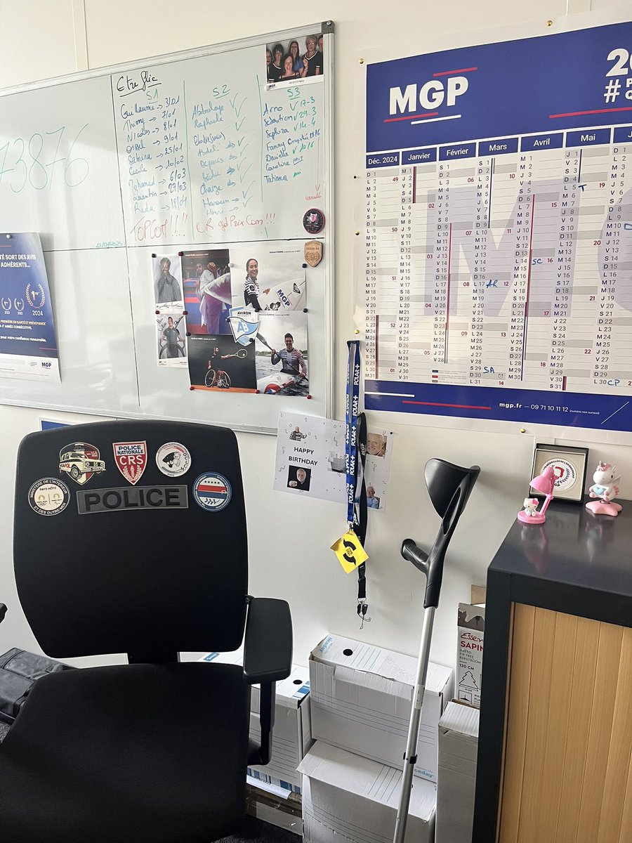 Sylvie Claparede (@claparedesylvie) on Twitter photo J’arrive et ça me saute aux yeux : ce bureau, c’est tellement moi ! Un peu de bordel, de la fierté, quelques écussons (<a href="/mystheresis/">Mystheresis - Open Source 4 Ever - FDO Support</a> #CRS <a href="/PoliceNationale/">Police nationale</a> ), la <a href="/MutuelleMGP/">La MGP - la mutuelle des forces de sécurité</a> bien sûr (depuis 24 ans), « mes » sportifs, les Médailles de l’Engagement et des #licornes
What else ? J’arrive et ça me saute aux yeux : ce bureau, c’est tellement moi ! Un peu de bordel, de la fierté, quelques écussons (<a href="/mystheresis/">Mystheresis - Open Source 4 Ever - FDO Support</a> #CRS <a href="/PoliceNationale/">Police nationale</a> ), la <a href="/MutuelleMGP/">La MGP - la mutuelle des forces de sécurité</a> bien sûr (depuis 24 ans), « mes » sportifs, les Médailles de l’Engagement et des #licornes
What else ?