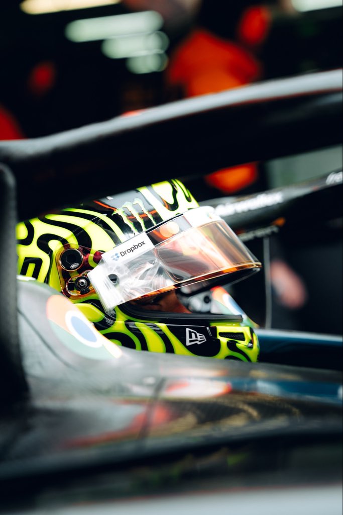 yibxiang's tweet photo. Focused for another week of racing 👊 https://t.co/FyBTcukrNI