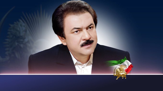 مسعود رجوی -۷ مرداد ۱۴۰۴
ضحاک زمان در اولین ظهور خود پس از اعدام بهروز و مهدی
آمده است تا به مبتذل‌ترین صورت دوباره قدرت‌نمایی کند و باد و بلوف آخوندی
درباره غنی‌سازی و مؤسسات و شرکت‌های «دانش‌بنیان» خود را از سر بگیرد.
کیست که نداند فاشیسم دینی جز بر بنیان شکنجه و اعدام «غنی»