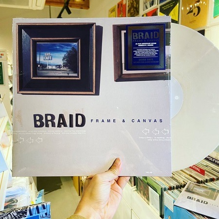 【再入荷】説明不要のエモ/マスロックパイオニア「BRAID」の1998年リリースのバンドの人気を確固たるものにした3rdの25周年記念で再発、勿論POLYVINYLより。J.Robbinsのリミックスとリマスターが施されてサウンドがブラッシュアップされています。まさにエモマスターピース。
stiffslack.shop/shopdetail/000…