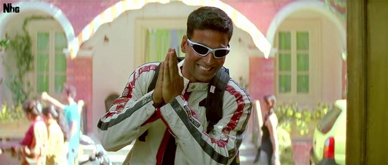 AkshayDevotte's tweet photo. #21YearOfMujhseShaadikarogi
Guru ji Shri @akshaykumar 🙏🏻
@BeingSalmanKhan @rajpalofficial @priyankachopra #Supriyakarnik
Late #Amrishpuri , #Kadarkhan
#Satishshah #Shefalijariwala
#Parthdave #Shashikala
#Upasanasingh #Mushtaqkhan
Directed #Daviddhawan https://t.co/nZMzdIhpeR