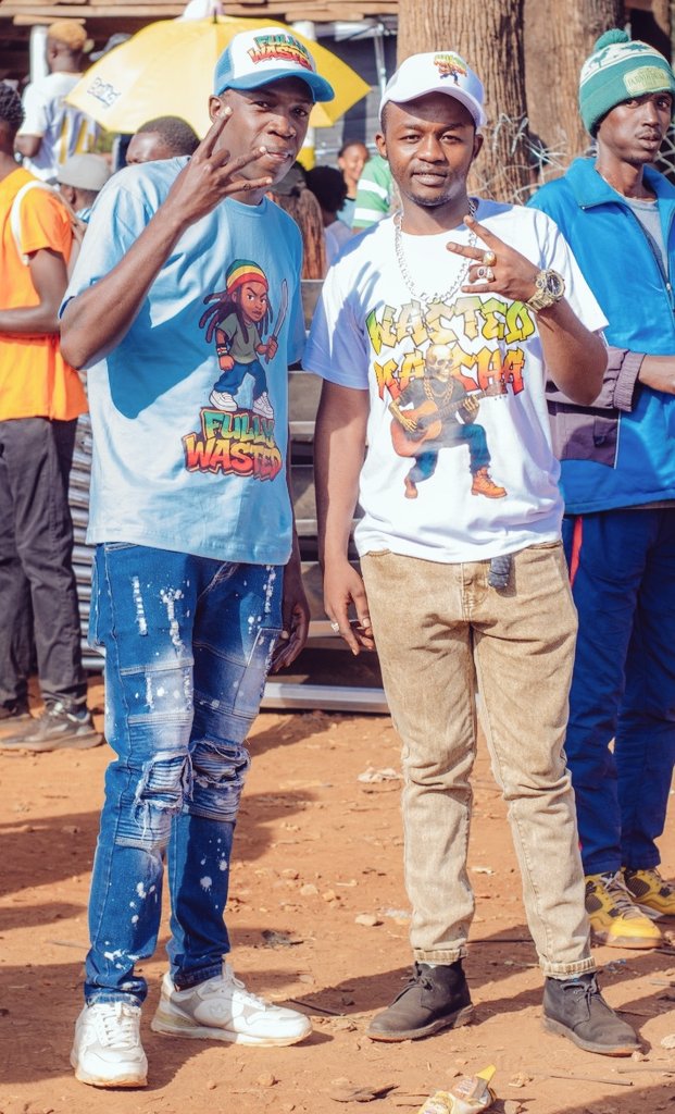 Dm for wasted merchs kwa bei poa...