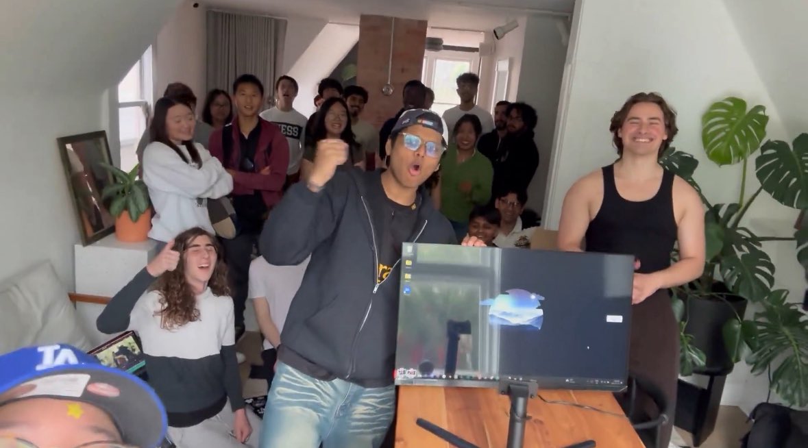 oh sessions r gonna go so hard w/ this new monitor <a href="/voltraenergy/">Voltra</a>. don’t miss it and come join us heheh this saturday

lu.ma/ascendcalgary