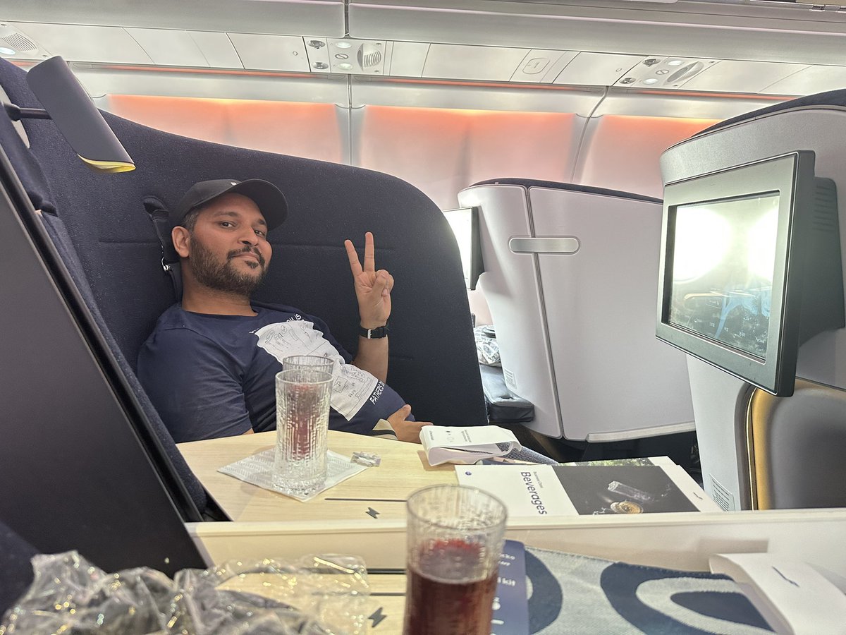 Art Shrian राहुल तिवारी tweet media