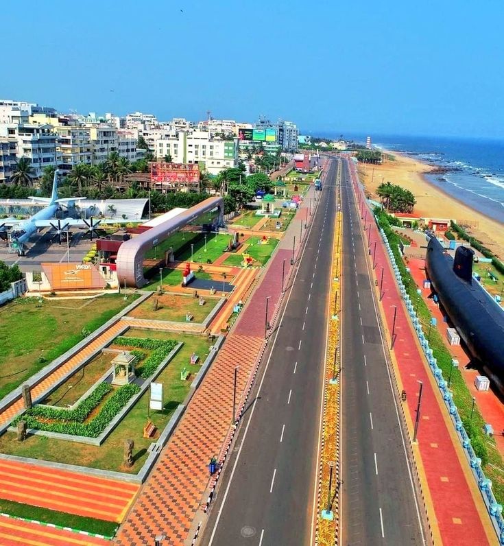 Knowledgeofap's tweet image. Visakhapatnam to Host Partnership Summit on Nov 14-15
Andhra Pradesh govt takes key step to boost investments &amp;amp; industries. Under “Swarnandhra Vision 2047,” Minister Lokesh to lead committees for successful conduct of the summit.
#Visakhapatnam #AndhraPradesh #InvestmentSummit