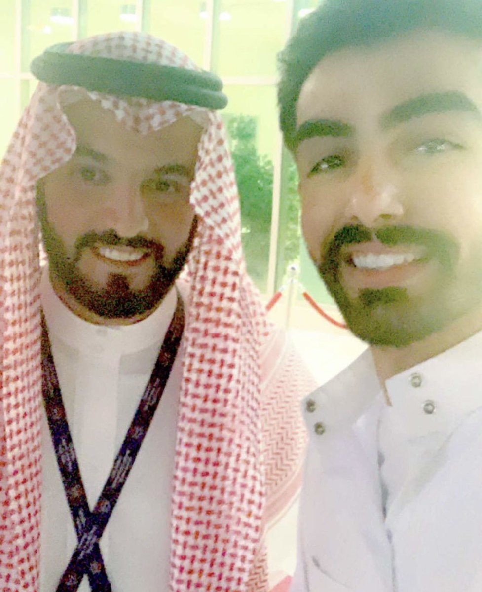 Abdullah53_20's tweet photo. #فهد_بن_نافل كنت الرئيس الذهبي لنادي الهلال شكرا لك من القلب و اعماق القلب سطرت اسمك من ذهب بتاريخ الهلال و رجالاته وداع مؤلم و مؤسف 💔💔 @fahad2 https://t.co/eyCP4Tz5k8