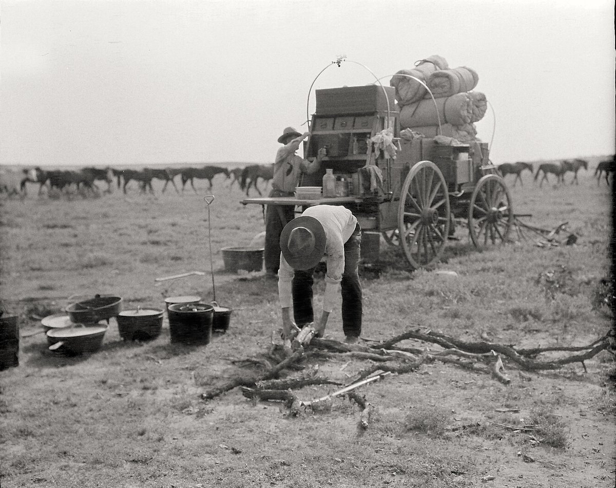 Traces of Texas (@tracesoftexas) on Twitter photo My goodness ... if you're not following <a href="/theamoncarter/">Amon Carter Museum</a> museum by now, why not? Check out this incredible 1909 photo of "a cowpuncher helping the cook set up camp in a new location on the Spur Ranch" which, at its peak, covered 569,000 acres. Its headquarters was due east of My goodness ... if you're not following <a href="/theamoncarter/">Amon Carter Museum</a> museum by now, why not? Check out this incredible 1909 photo of "a cowpuncher helping the cook set up camp in a new location on the Spur Ranch" which, at its peak, covered 569,000 acres. Its headquarters was due east of