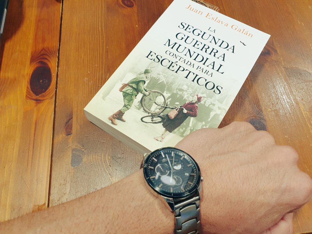 Cuando ya no sé qué música escuchar, tiro de los mejores: Mozart, The Beatles, Brian Wilson, Freddie Mercury, Jaco Pastorius... Lo mismo me sucede con la lectura. Porque en Eslava Galán (El grande) encuentras todo.